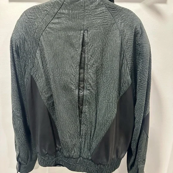 Andrew Marc Black Leather Jacket Size Large - Picture 10 of 16